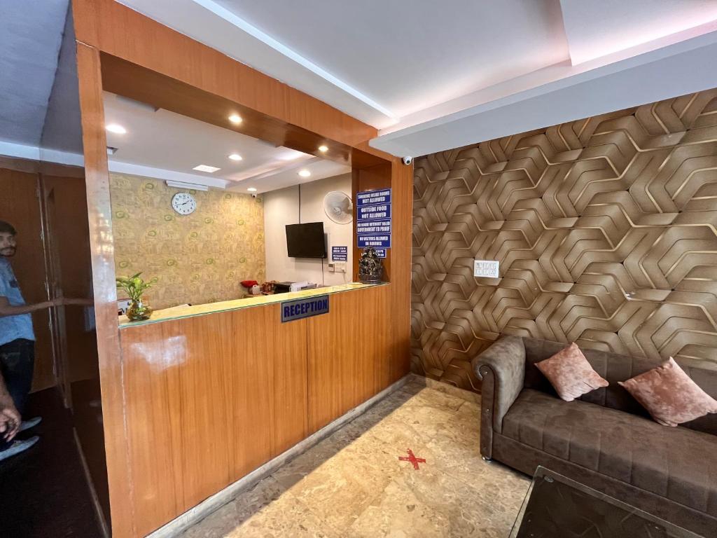 Hotel Mithila Residency Noida - Couple Friendly Local IDs Accepted photo