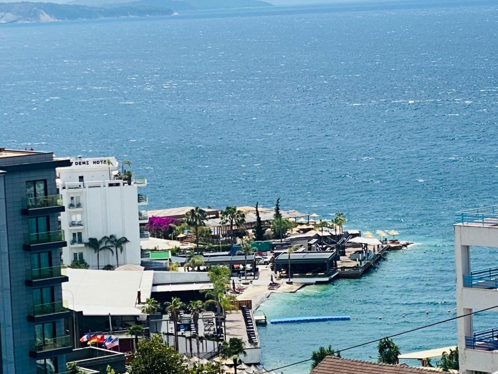 Olja Sea View Apartment, Sarandë