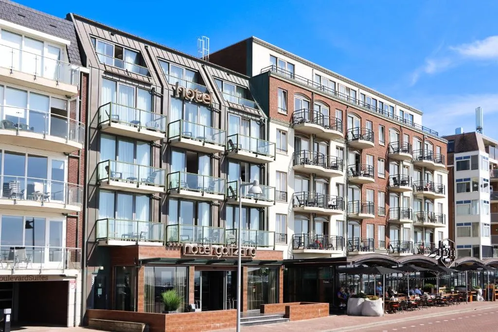 Strandhotel Golfzang, hotel in Egmond aan Zee