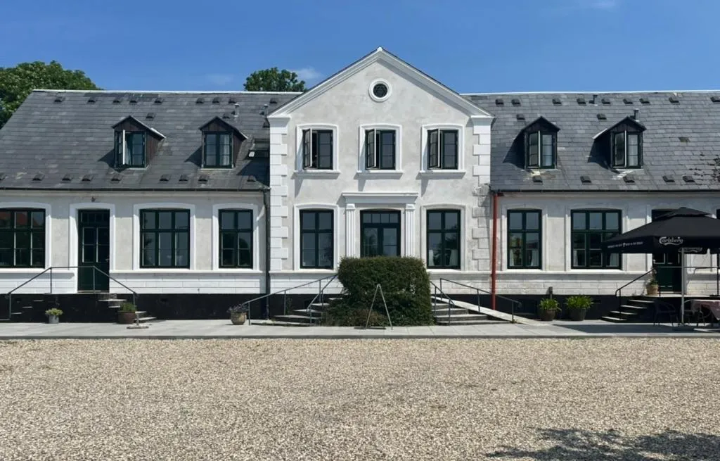Lynæs Hotel，位于韩德斯泰德的酒店