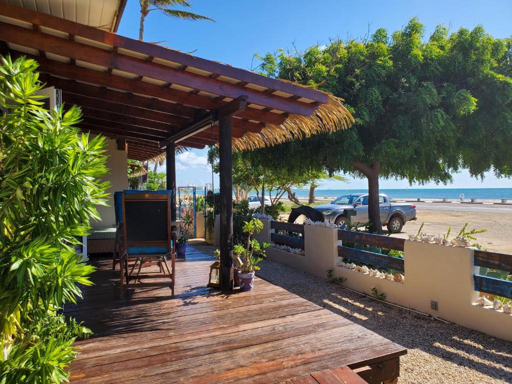 Aruba Sunset Beach Studios photo