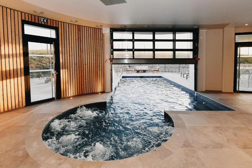 Golden Tulip Reims Bezannes, hotel in Reims
