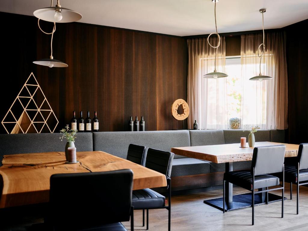 Restaurant, ARX Guesthouse in Schladming