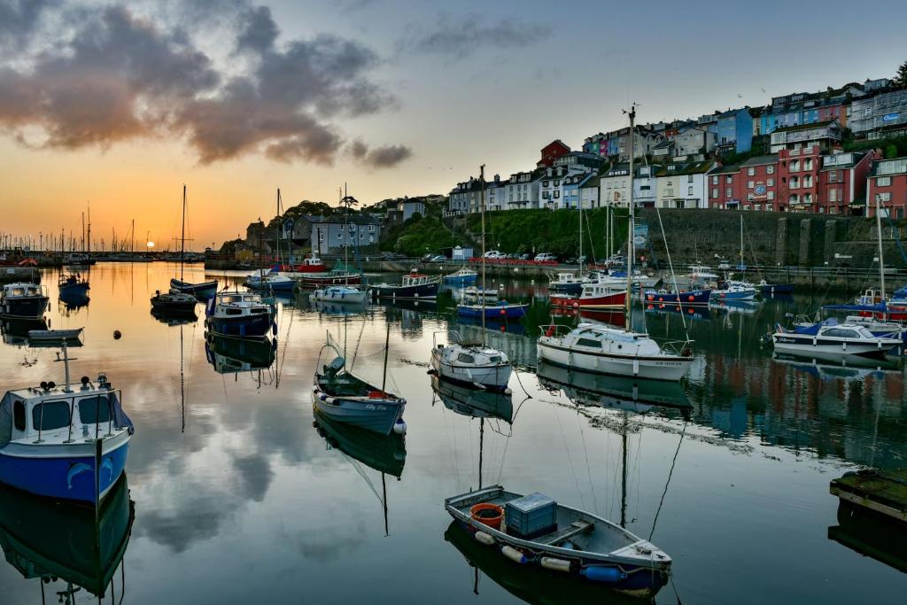 Harbour View photo
