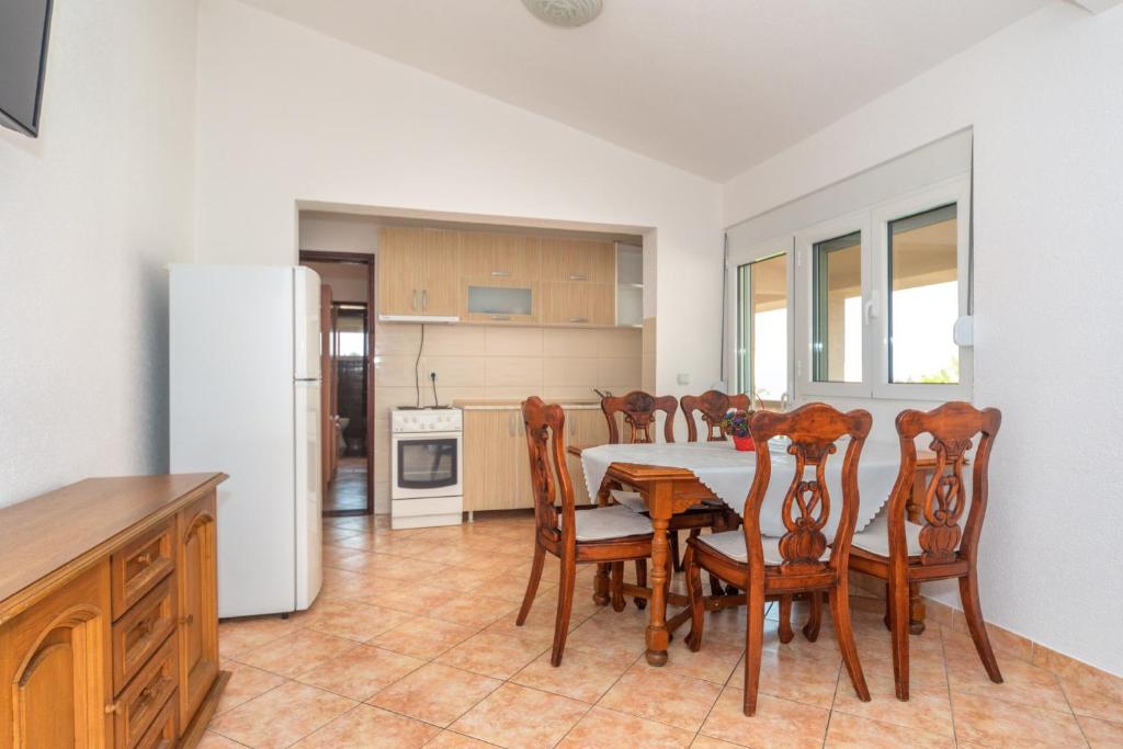 Apartments Sara - 4