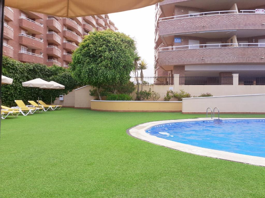 Acapulco II, 1a LINEA, Playa Amplaries - 4