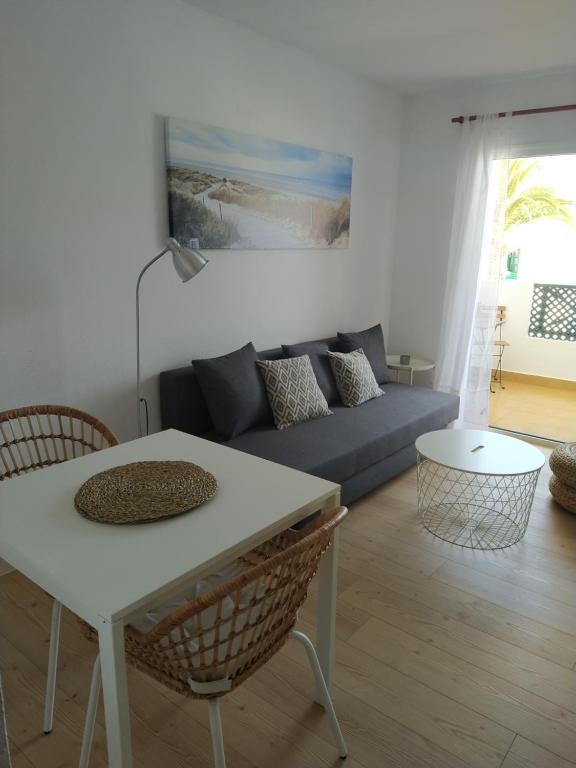 Apartment AYALGA - Pool view - Good Wifi - Smart TV-Residence Dunia IV - 2