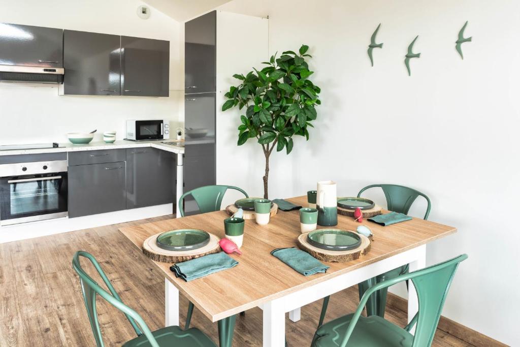 Mamita 4 "wooded stopover apartment" T2 47m terrace 24m - 5