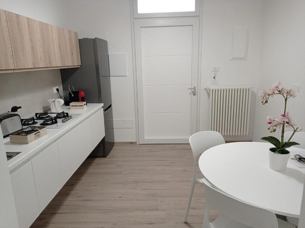 GiaMa Luxury Apartment - 4