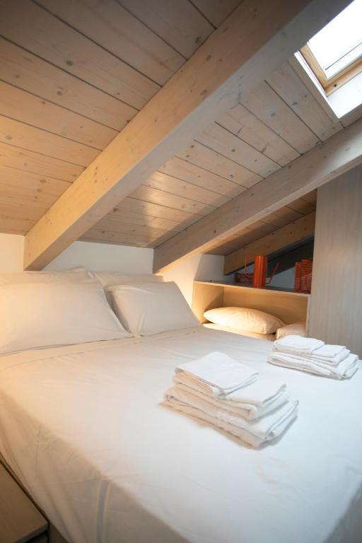Cibrario Cit Apartment_Square - 5