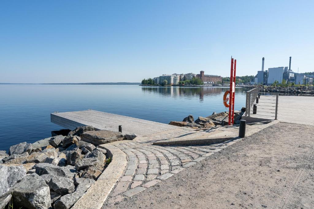 2ndhomes Tampere "Kaplan #1" Grand Luxury Apartment - Sauna & Balconies photo
