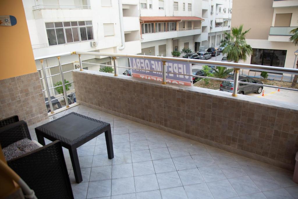 Gloria's Apartment Lungomare Vlore photo