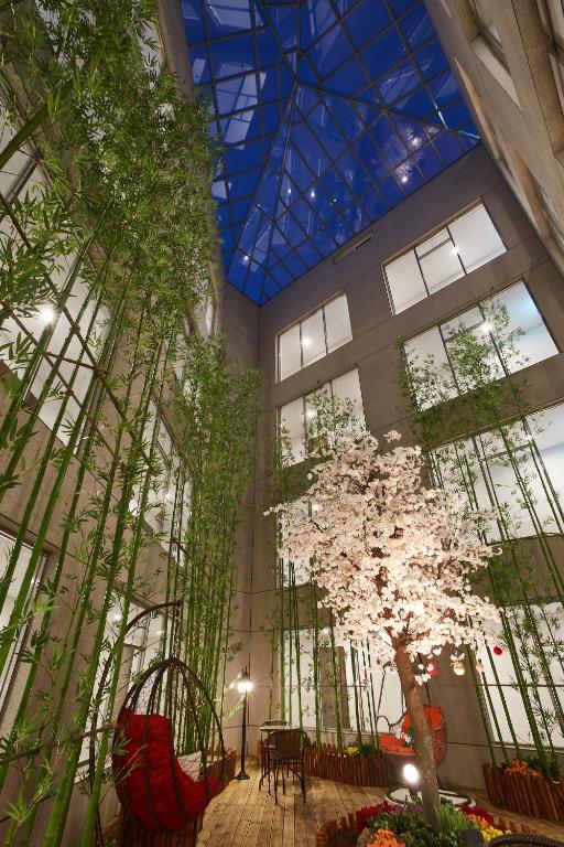 5. 평창 호텔 더 ..