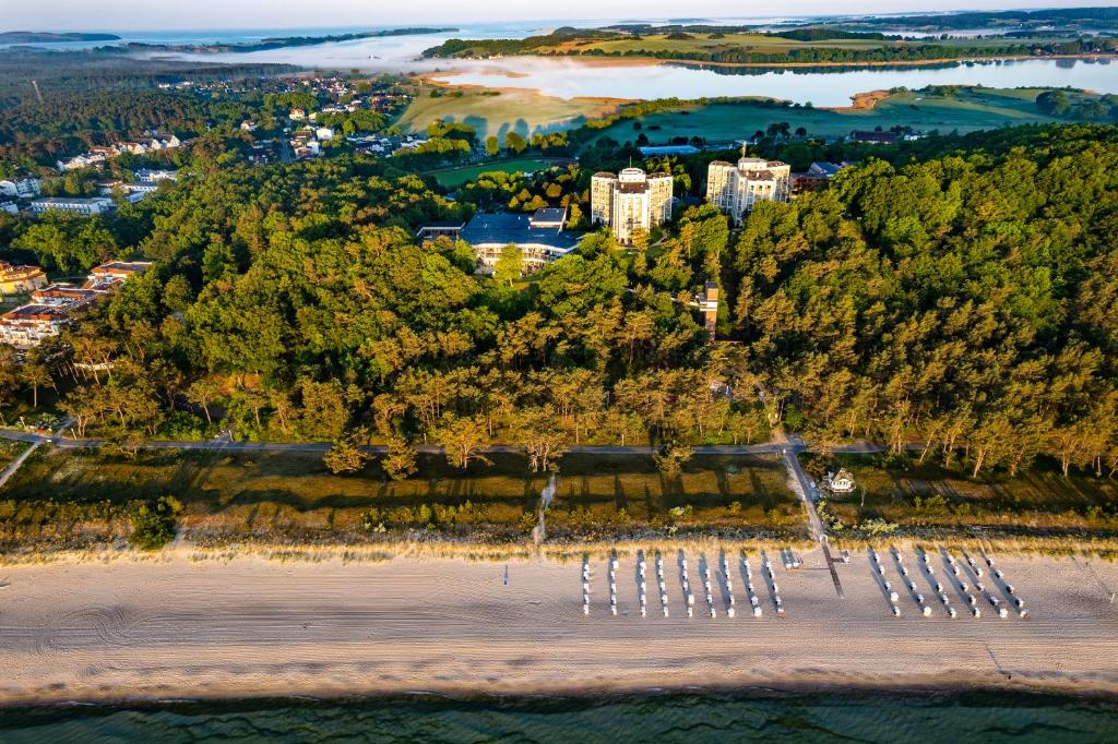 Cliff Hotel Rugen photo