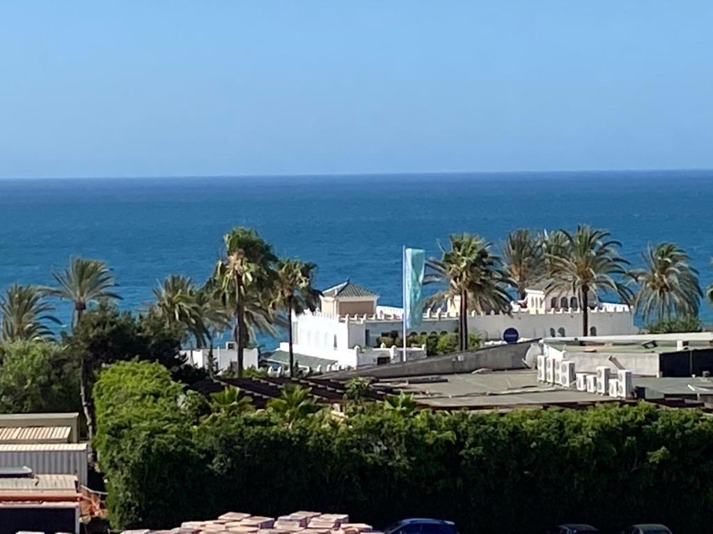 Beautiful Penthouse apartment on Golden mile, near beach - 3