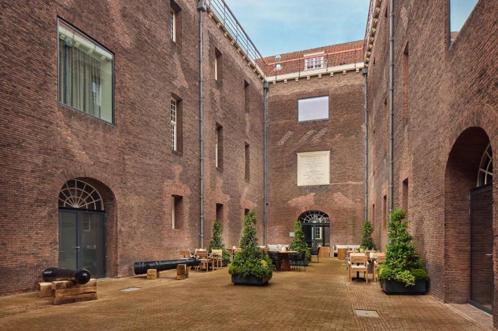 Hotel Arsenaal Delft photo