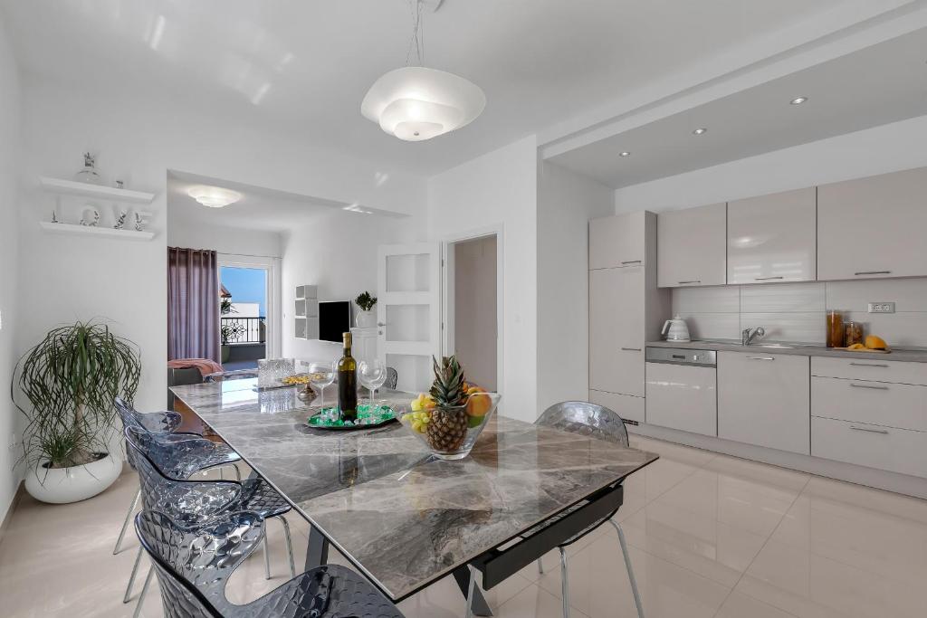 Apartment Vranješ, Makarská