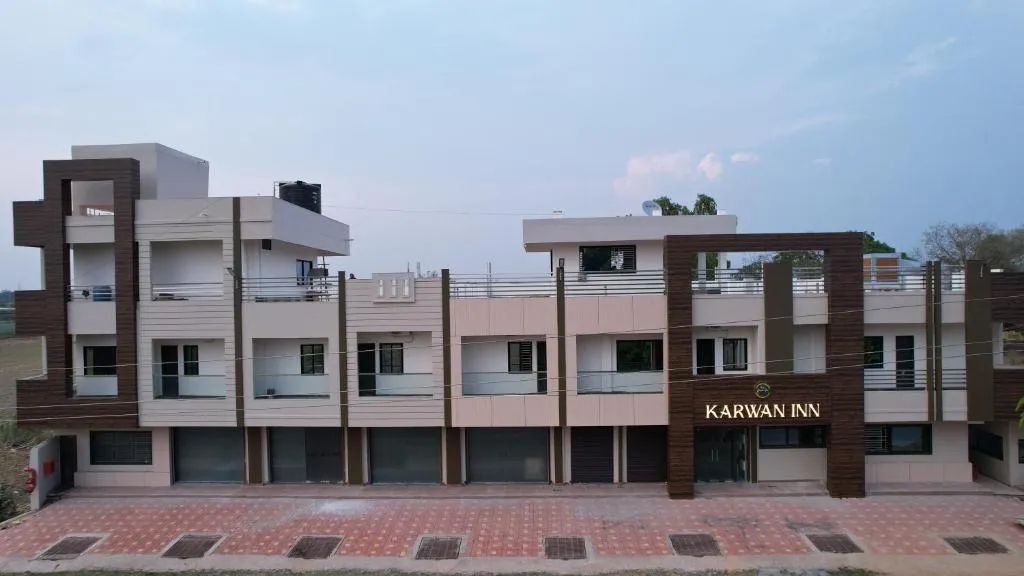 Bajaj's Karwan Inn，位于Jagdalpur的酒店