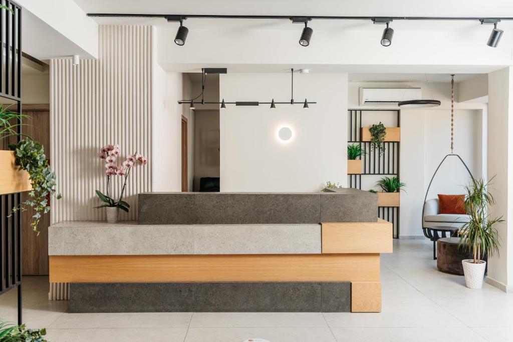 The City Hotel & Suites photo