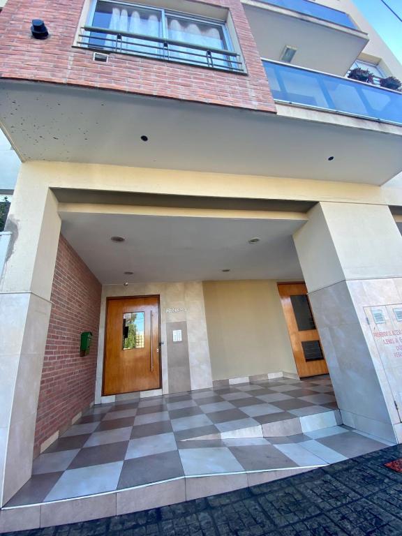 Alsina - Central Point Apartments - 2