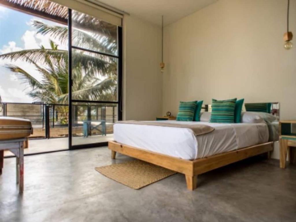 Rocky Villa in Tulum beach walking distance to papaya project! - 2
