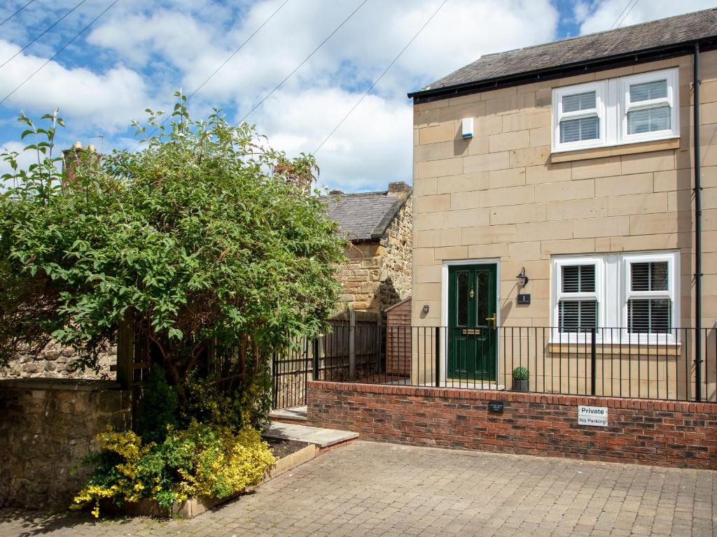 1 Wesley Mews, Alnwick