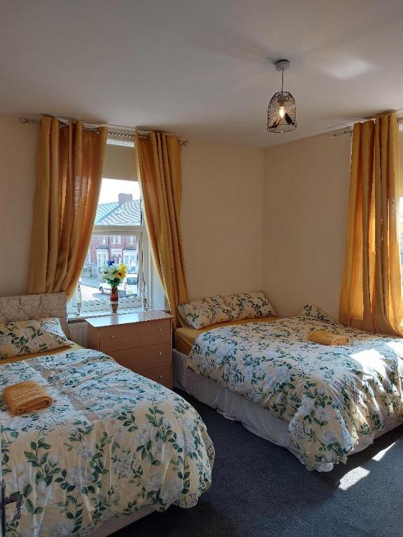 The Cosy 2 bedroom flat, sleeps 6