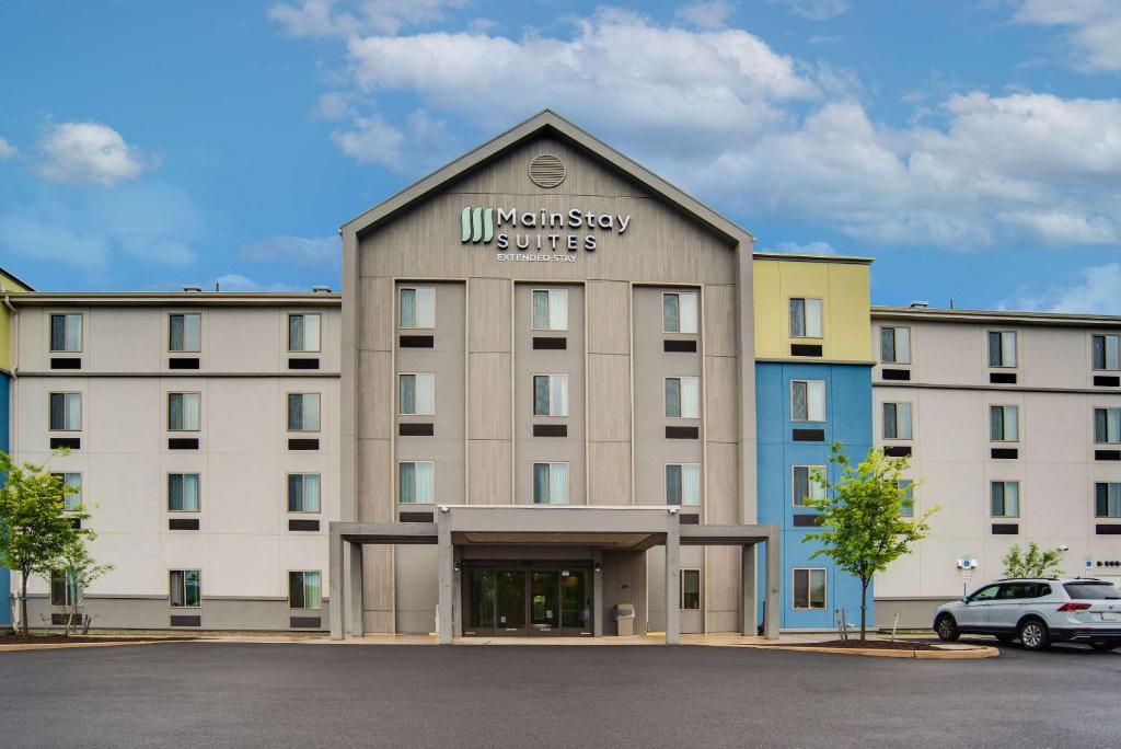 MainStay Suites Carlisle - Harrisburg — Hotel in Carlisle (PA)