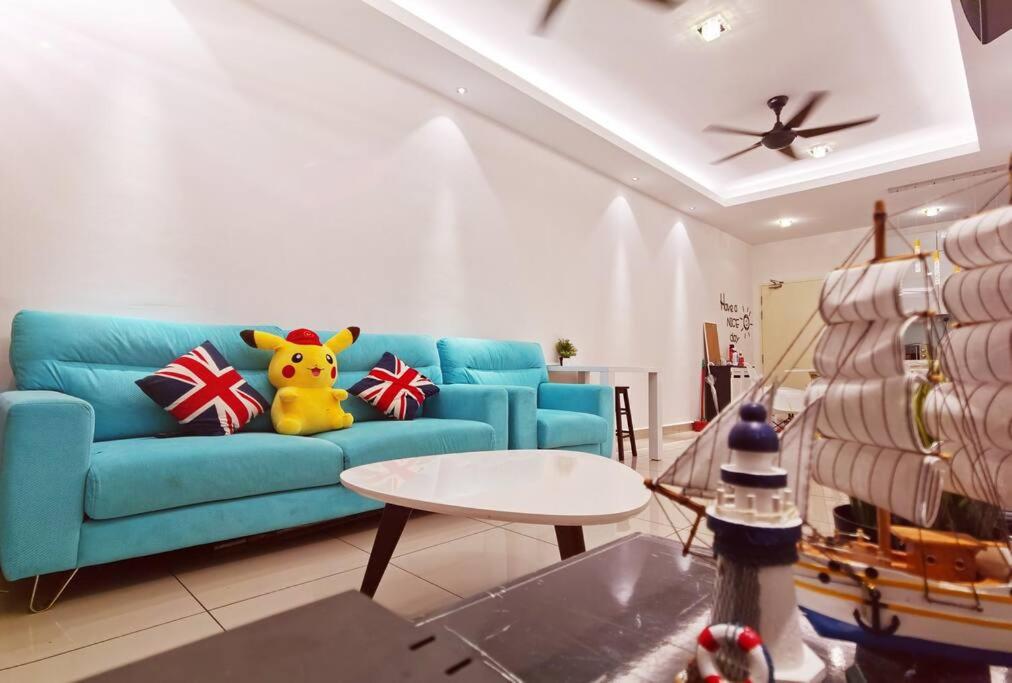 Puchong, Old Klang Road,8pax, Midvalley Pavilion 2 — Hotel in Kuala Lumpur