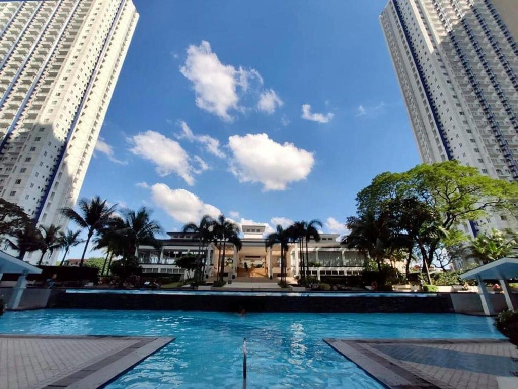 Ivy's Crib at Grass Residences — Hotel in Manila