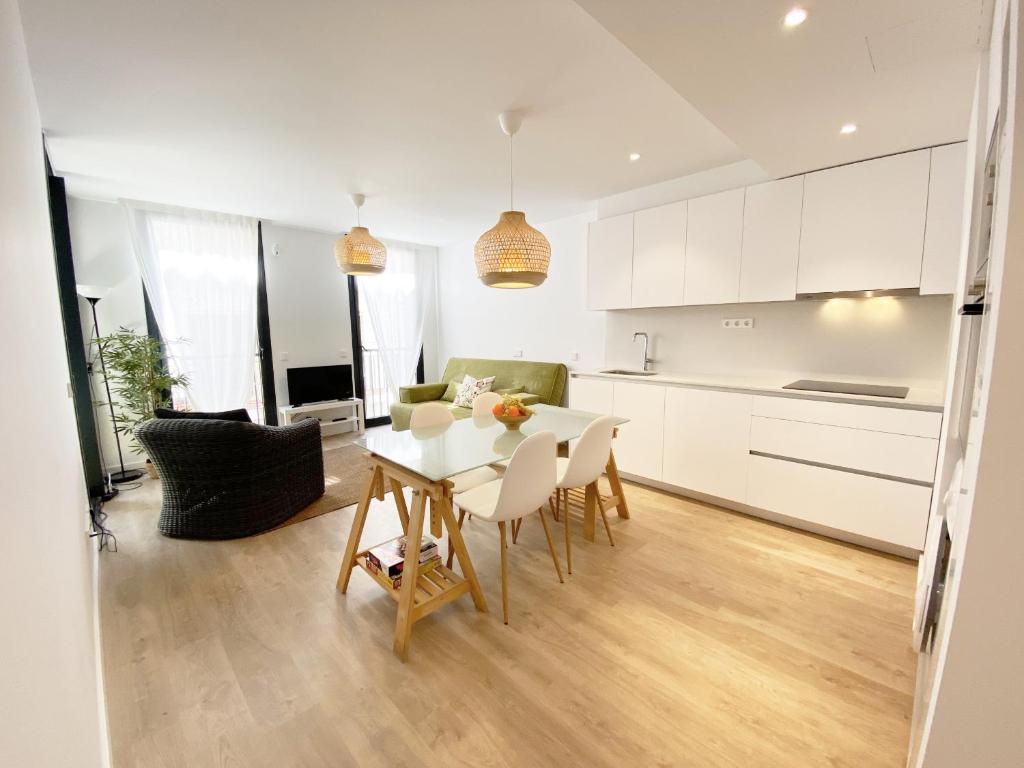 Apartamento Montse con terraza - 2