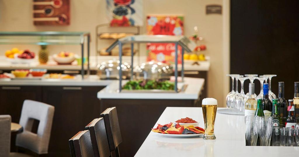 Staybridge Suites Niagara-On-The-Lake photo