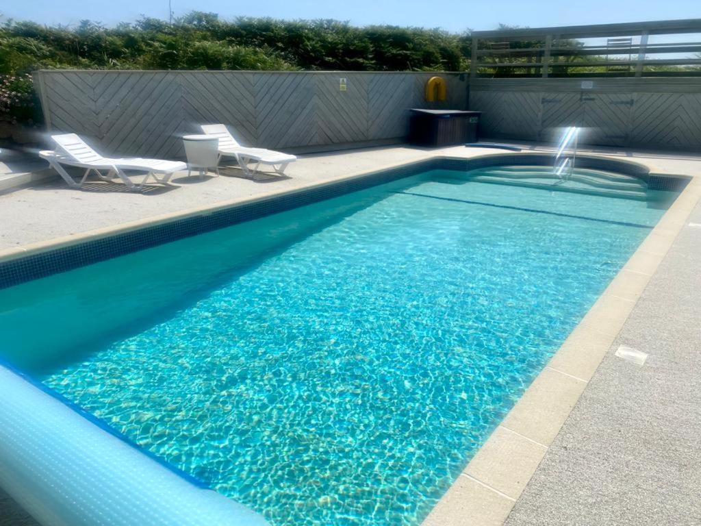 2 Bed Hot Tub Cottage near Land's End photo 4