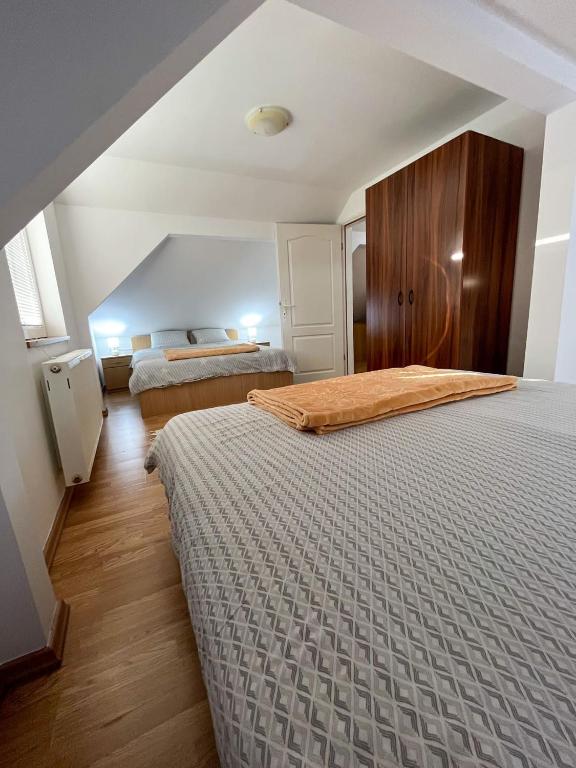 Apartmani Djokić sa bazenom - 4