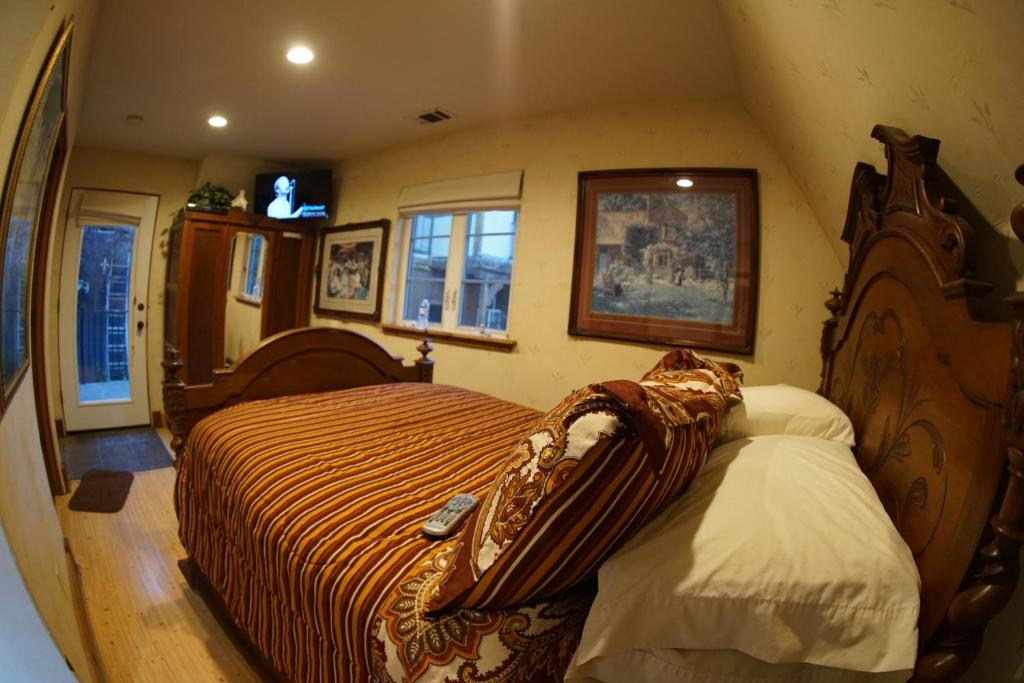 FLEUR DE LAC EUROPERAN INn photo