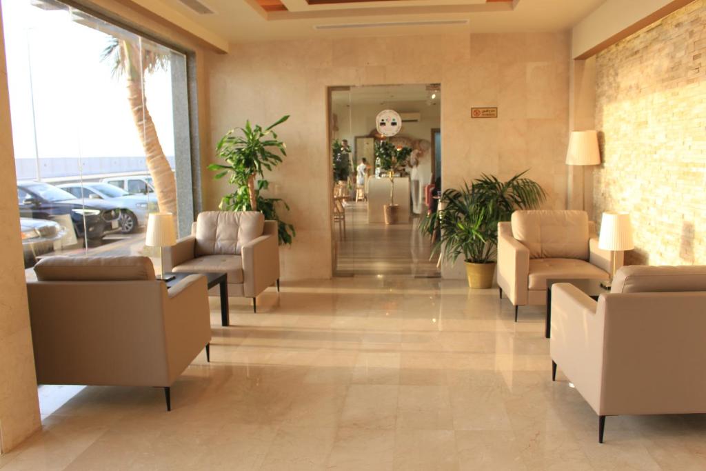 Al Jar Resort - Families Only photo