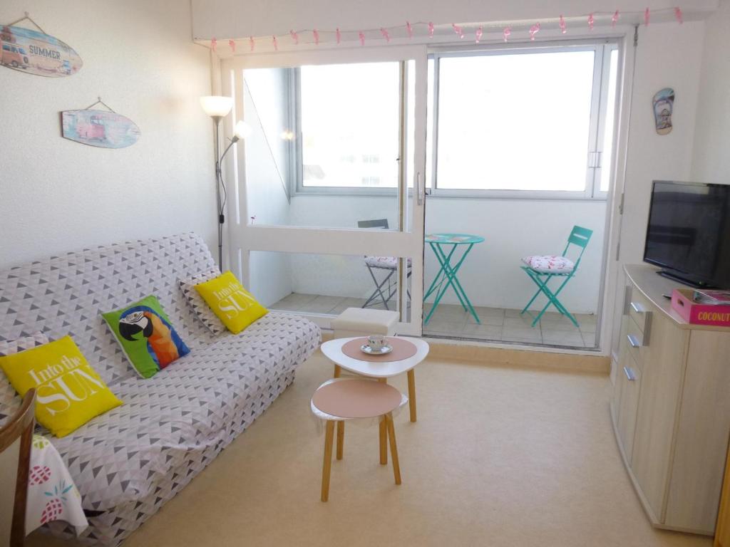 Appartement familial avec balcon, à 50m de la plage – 2 pièces, 4 couchages, WiFi et parking gratuits - FR-1-224C-153 - 2