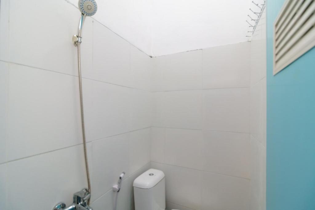 RedDoorz near Kampus UIN Lampung photo