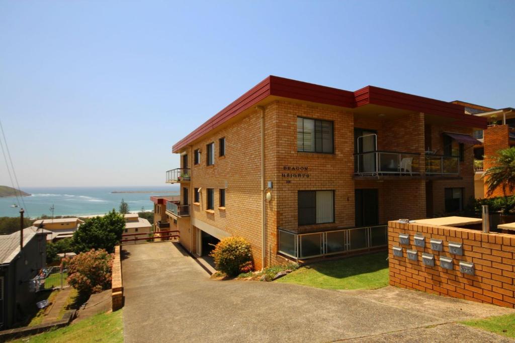 Beacon Heights Coffs Jetty photo