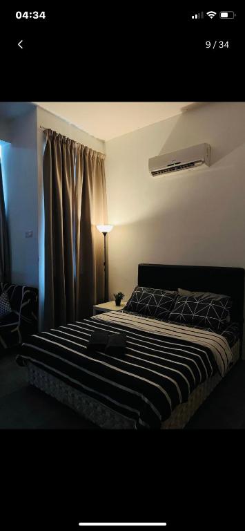 Furr Empire Damansara studio free netflix wifi photo