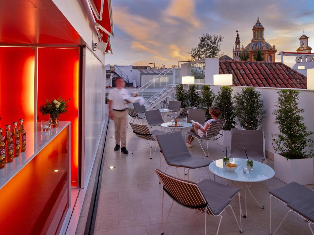 Hotel Rey Alfonso X photo
