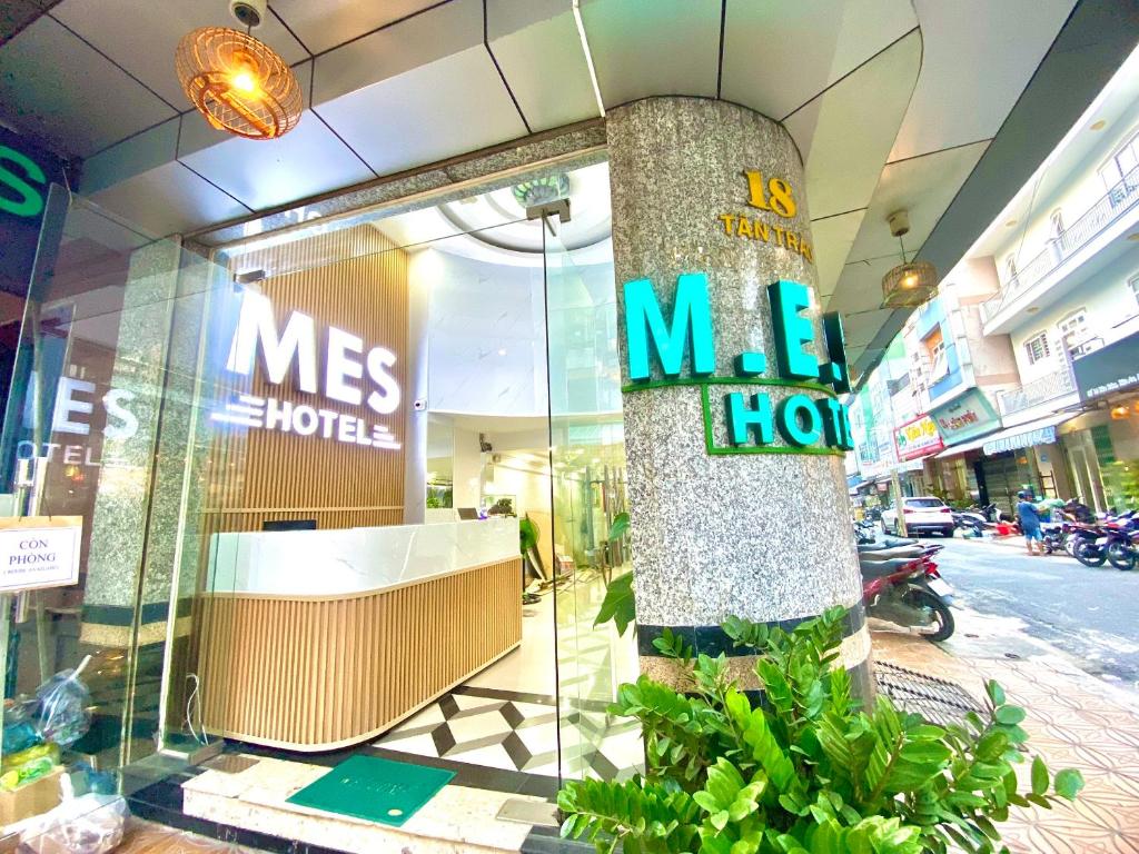 MES HOTEL - Ngay Ben Ninh Kieu photo