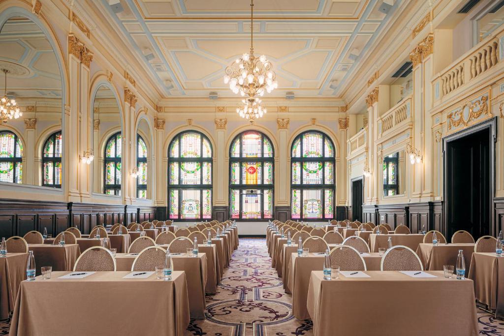 Meeting room / ballrooms