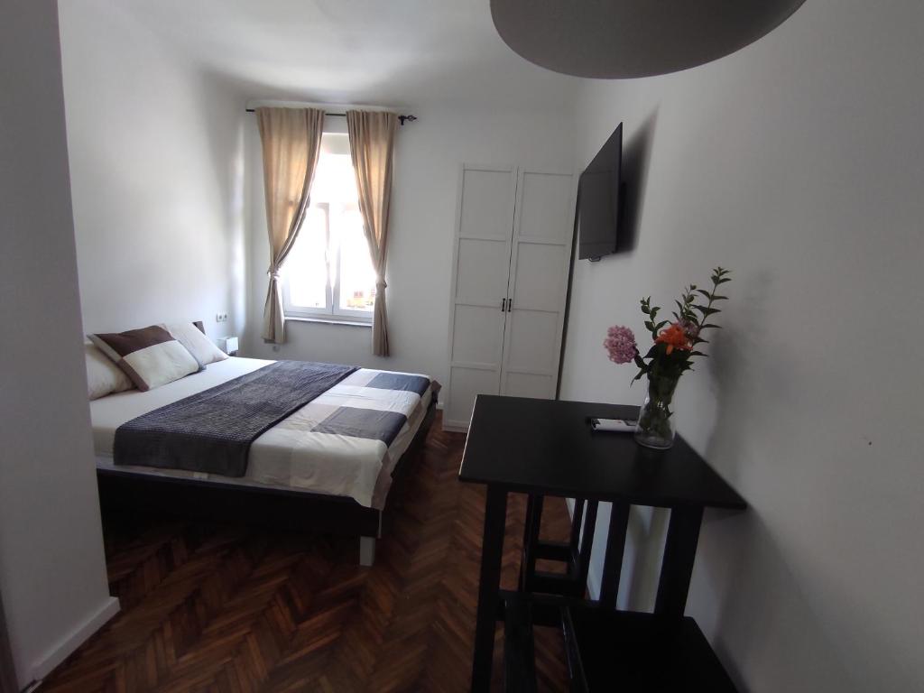 Astralis Factory Apartments- Mars &amp; Venus — Hotel in Zagreb