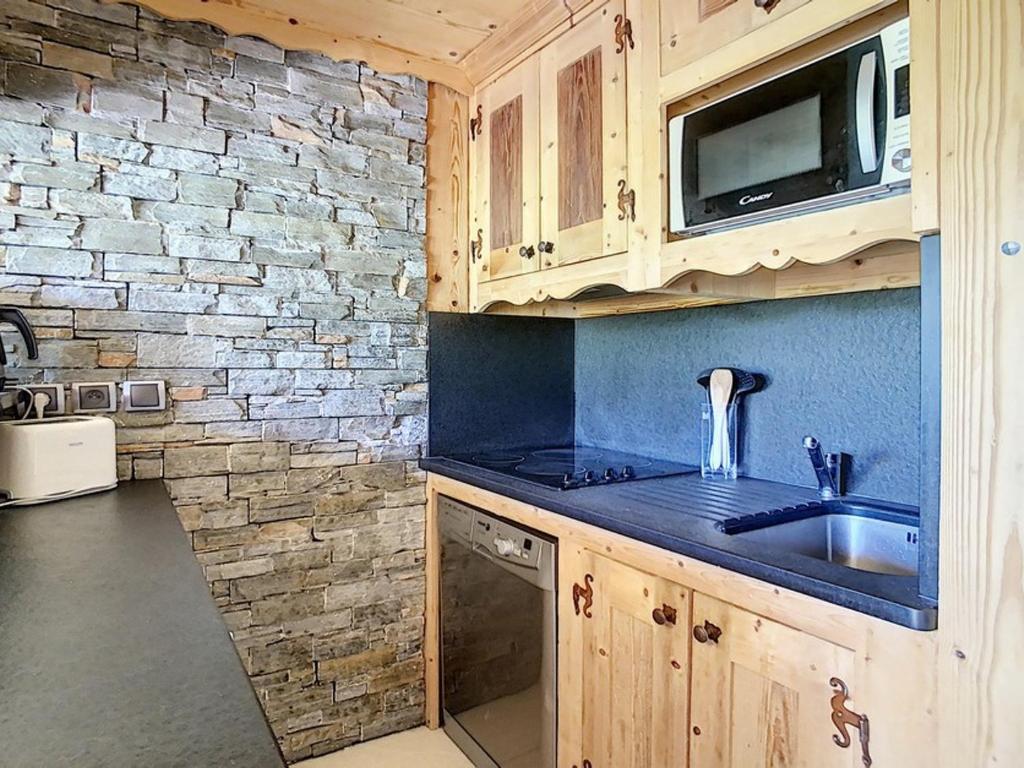 Duplex rénové aux Menuires, ski aux pieds, balcon - FR-1-344-186 - 4