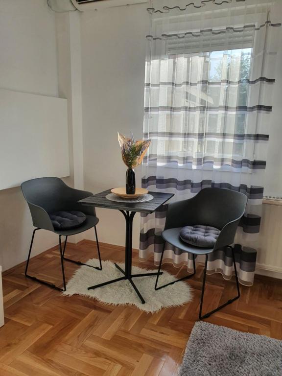 DRAGON Apartment - 1