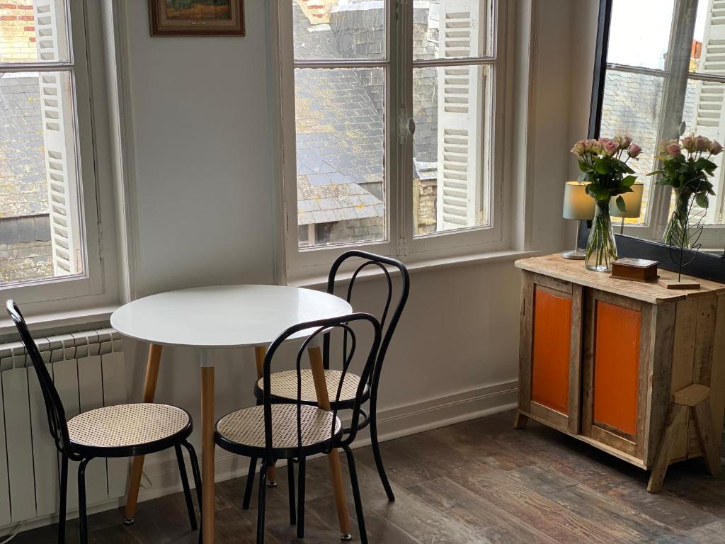 Perle Bleue - Etretat, Étretat