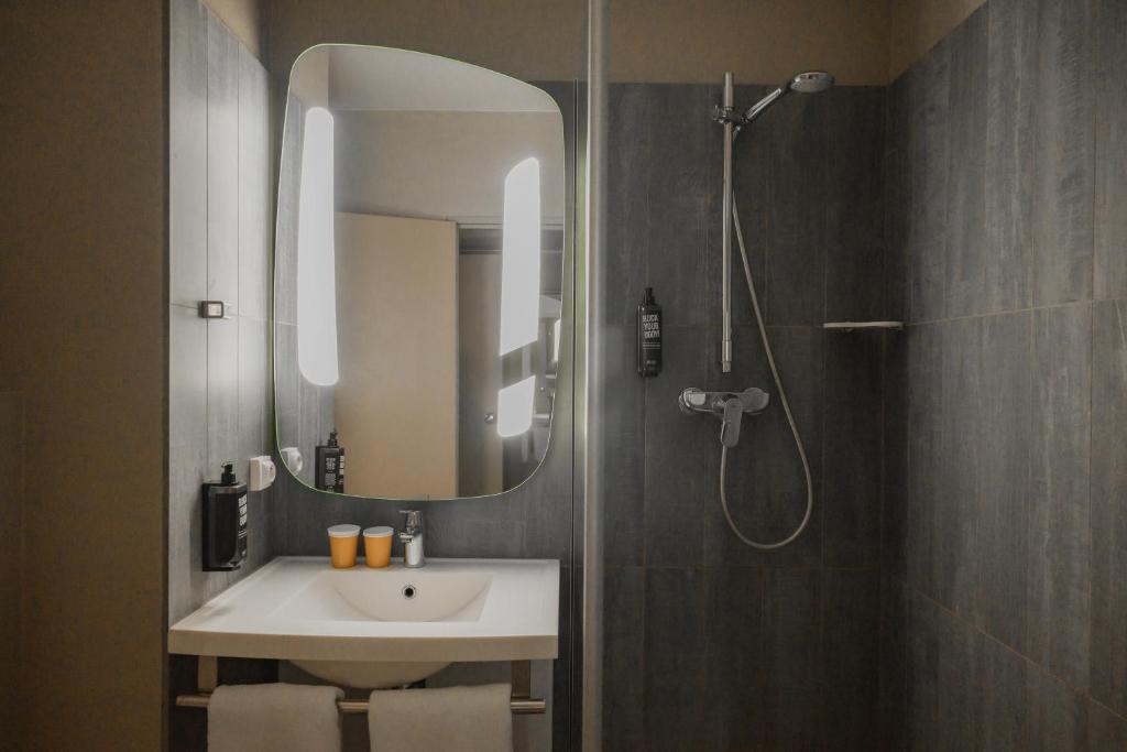 ibis Colmar Est - Hotel Restaurant en Alsace photo