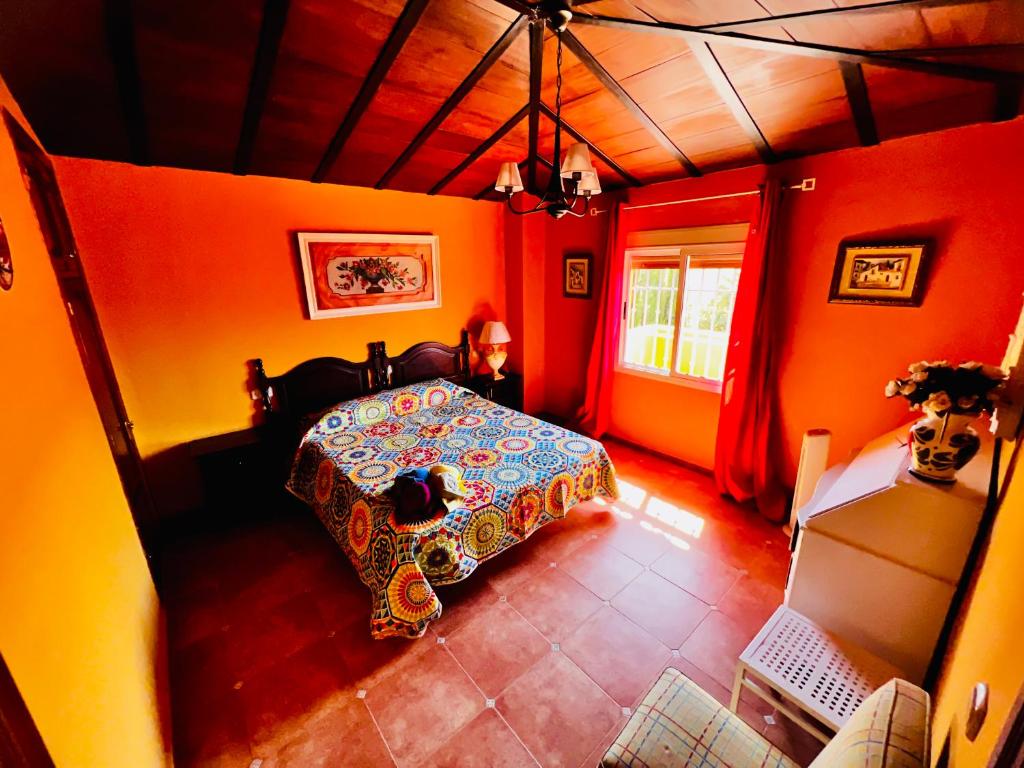 CHALET GIRALDA con piscina privada photo