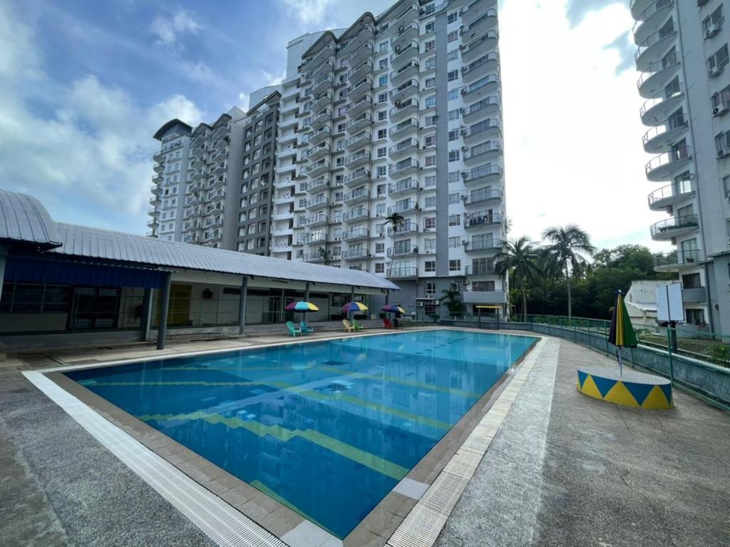 Swimming pool, Fullhouse Marina View Villas Apartment in Port Dickson